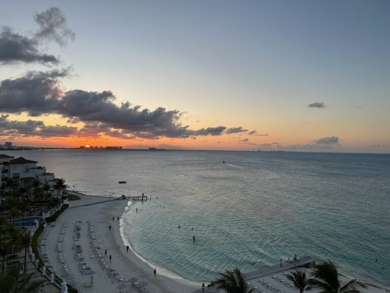 Cancun Travel Guide for First-Timers: What No One Told Us (but Should Have)